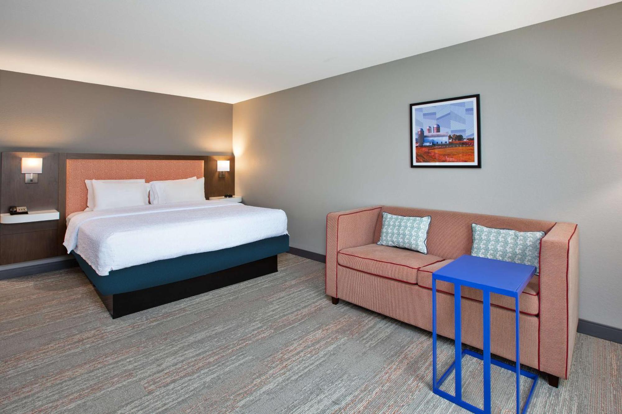 Hampton Inn Clinton Exterior photo
